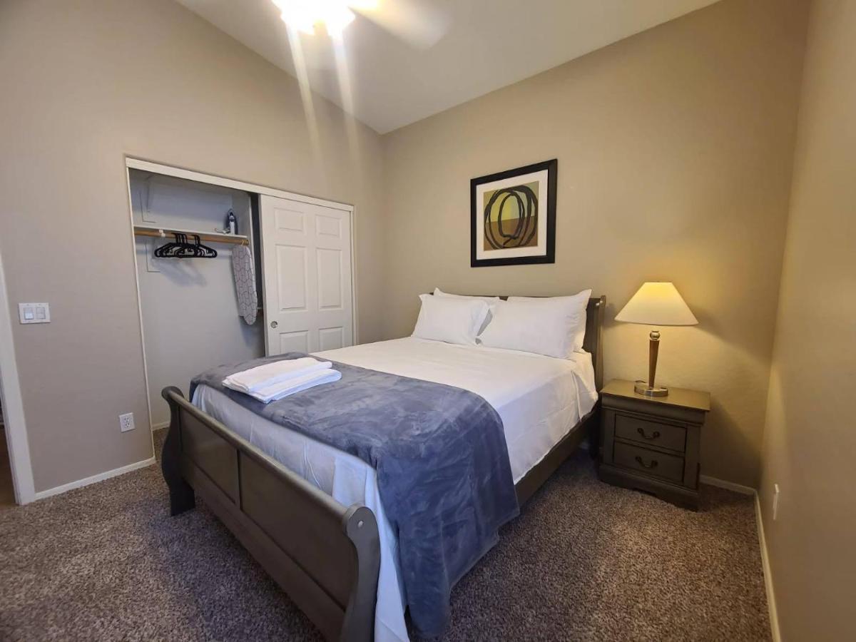 Phoenix II Minutes To Airport And Downtown Exterior foto